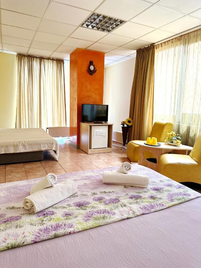 إيفوري نورد Villa Andreea المظهر الخارجي الصورة